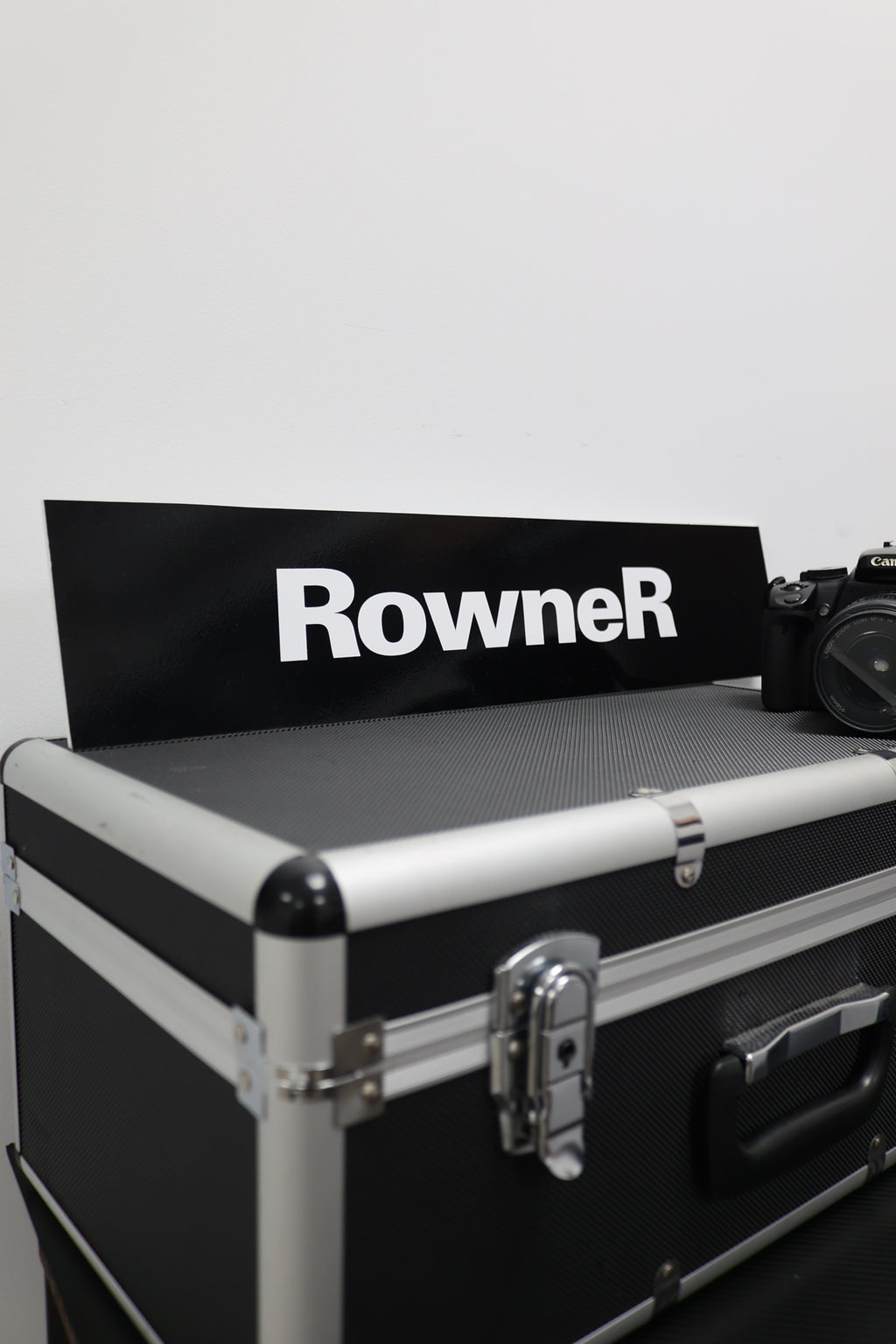 TAPA MATRICULAS RowneR
